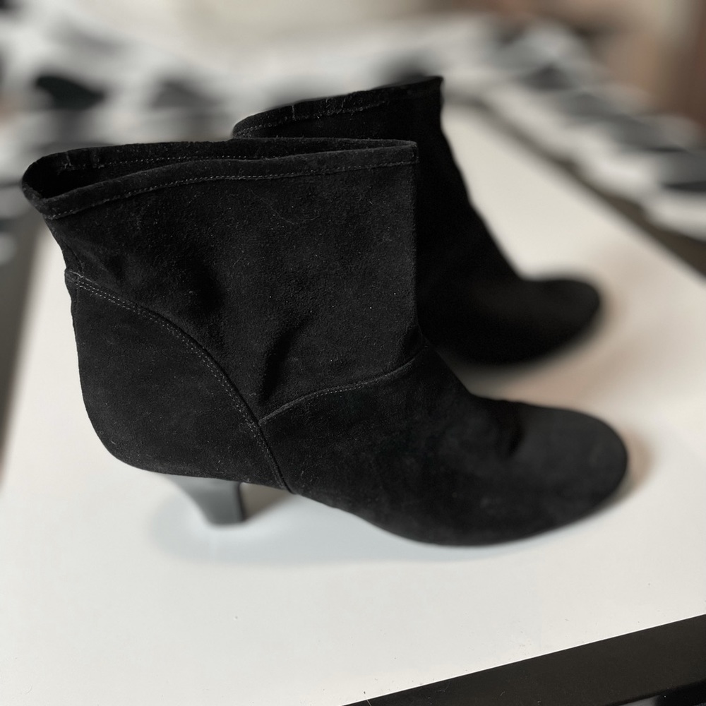 NINE WEST scrunched suede leather low-heeled boots